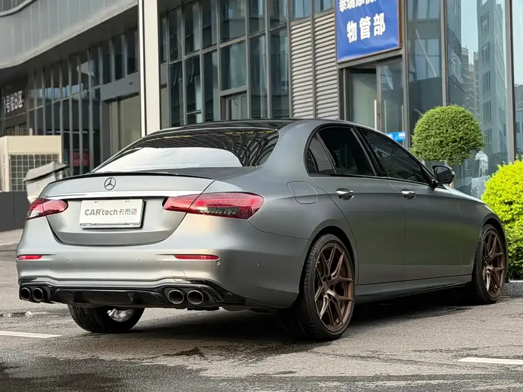 Mercedes-Benz E-Class AMG — фото 3
