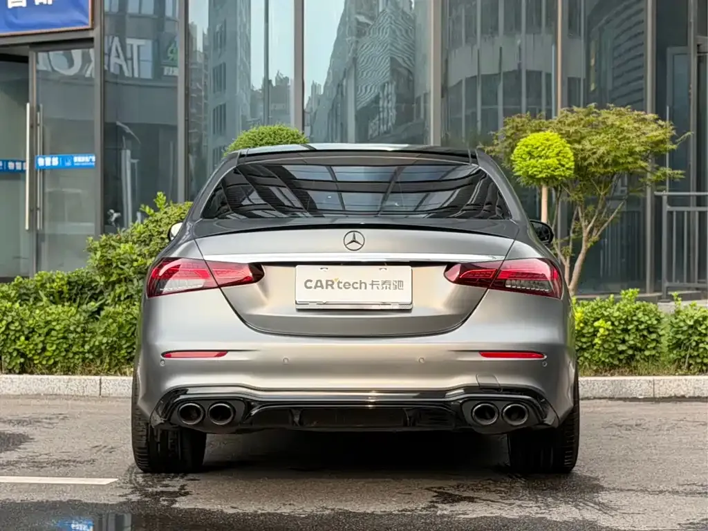 Mercedes-Benz E-Class AMG — фото 4