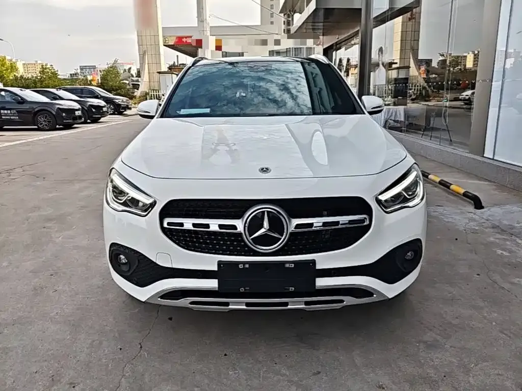 Mercedes-Benz GLA — фото 7