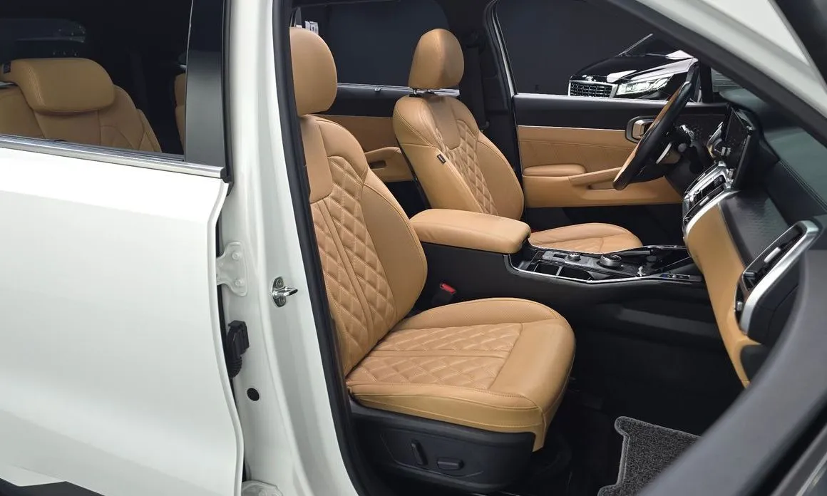 Kia Sorento — фото 8
