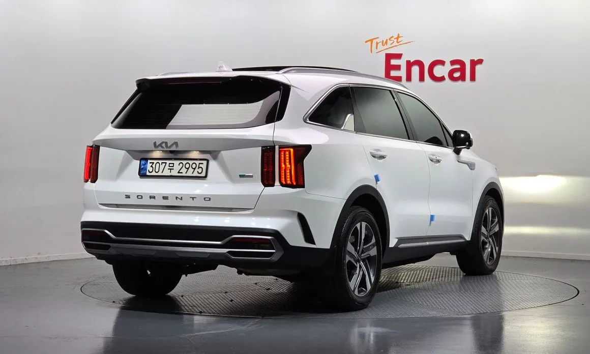 Kia Sorento — фото 4