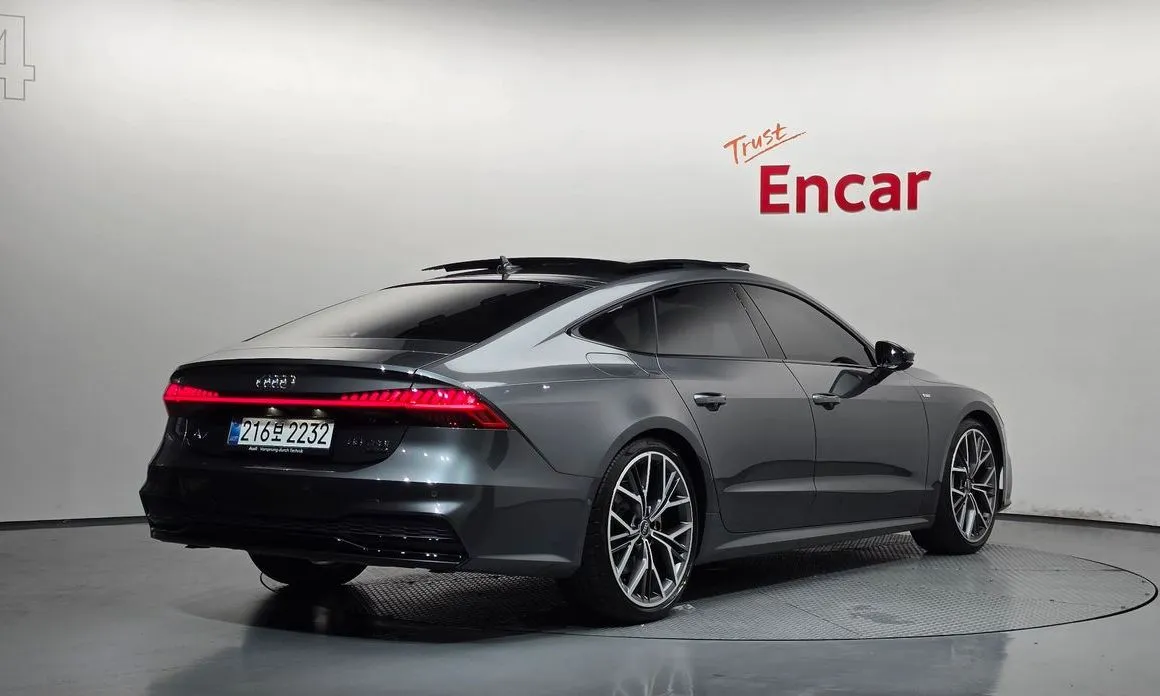 Audi A7 — фото 8