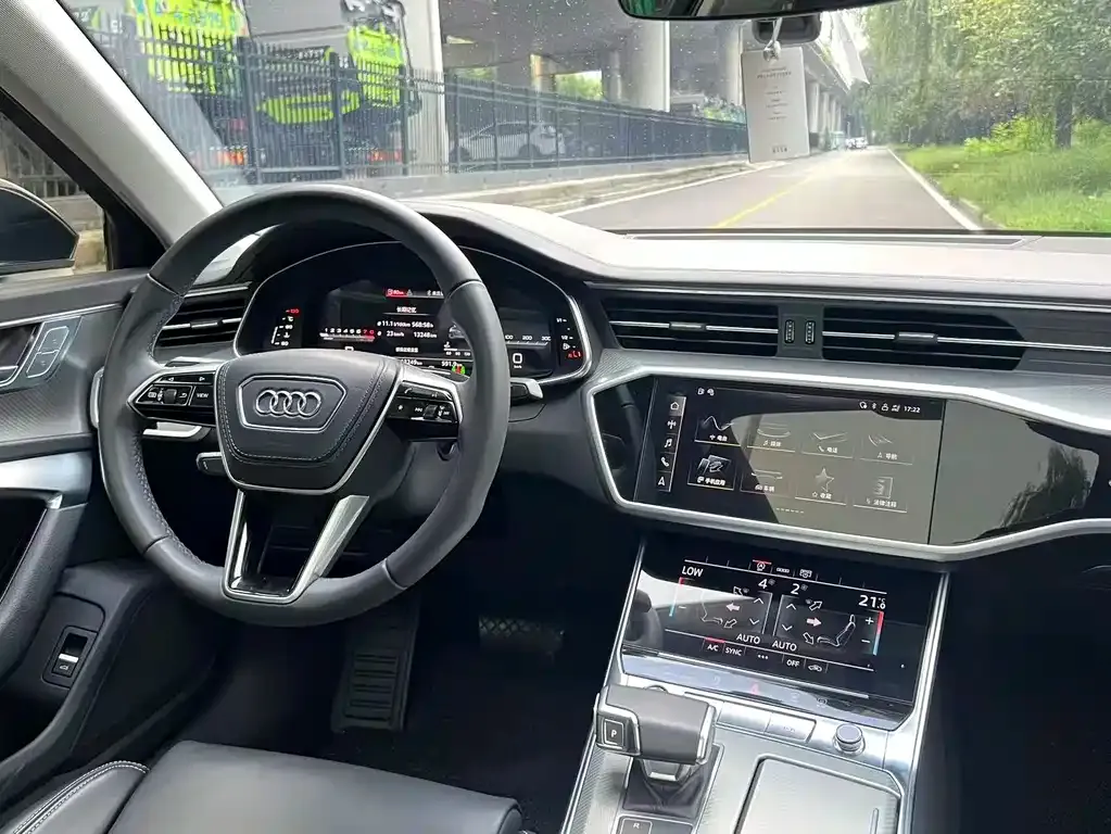 Audi A6L — фото 4
