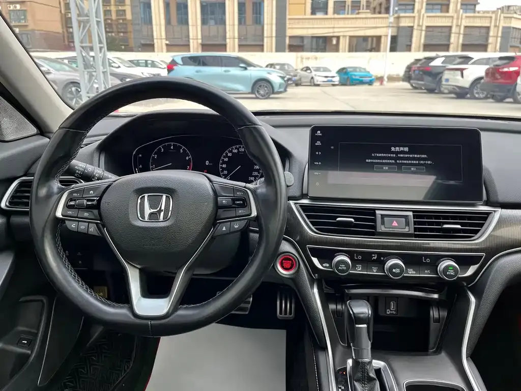 Honda Accord — фото 5