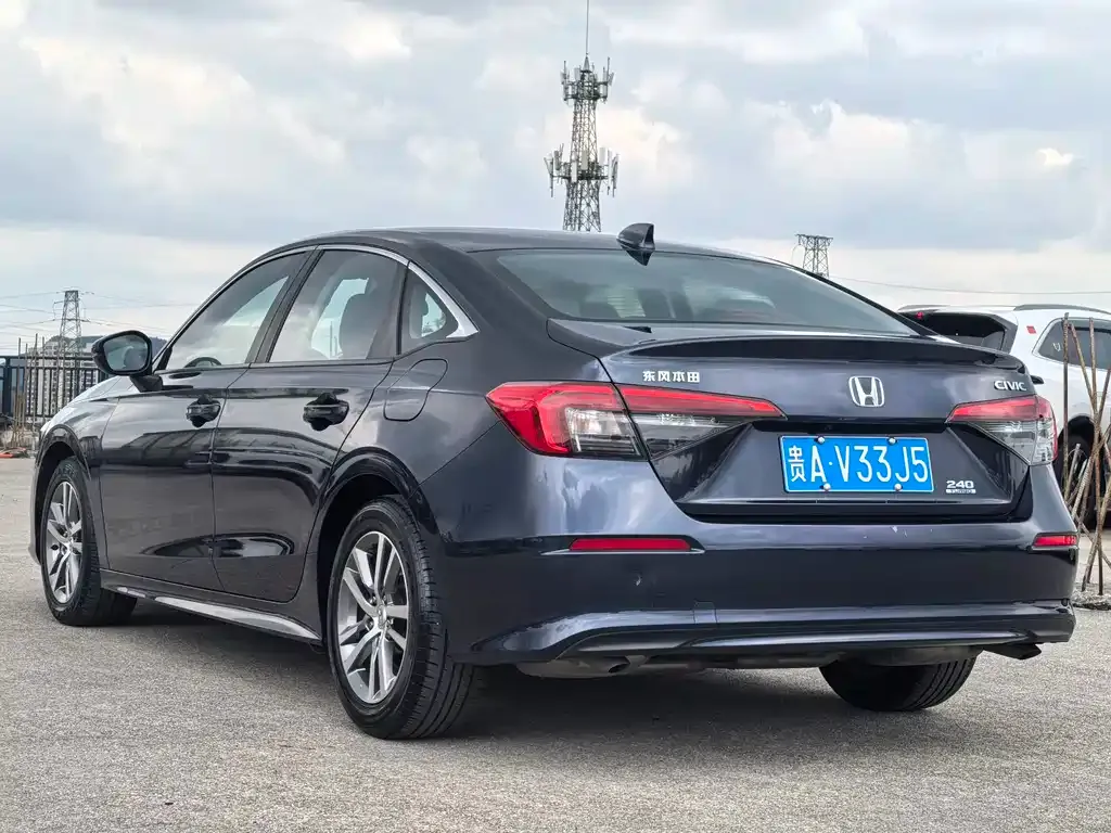 Honda Civic — фото 5