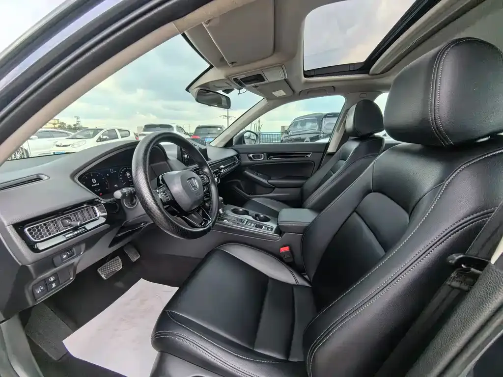 Honda Civic — фото 8