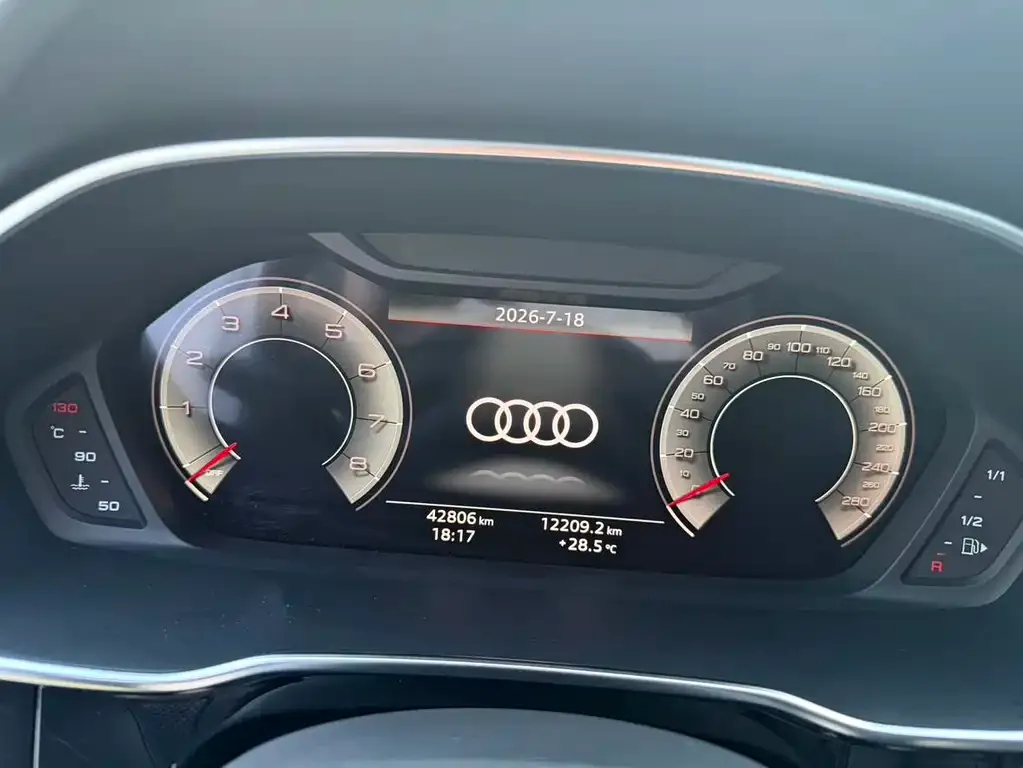Audi Q3 Sportback — фото 2