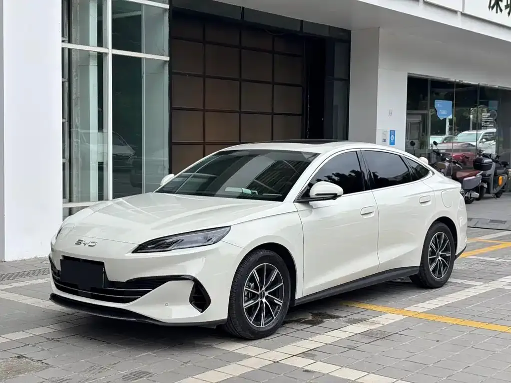 BYD Seal 06 — фото 1