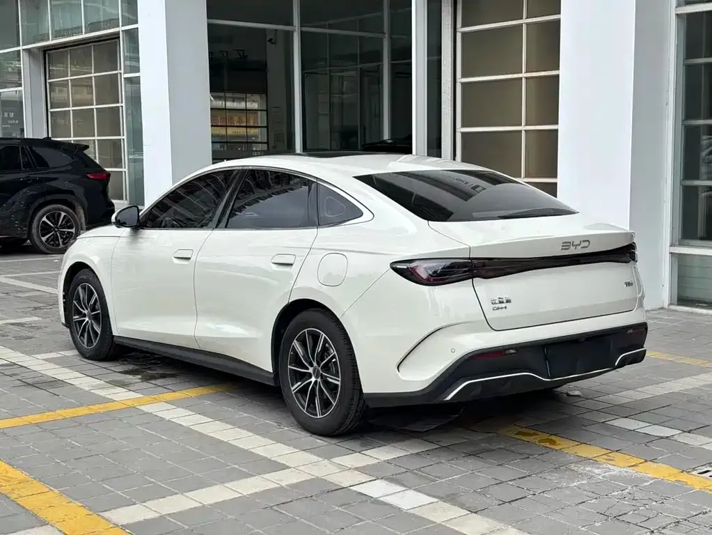 BYD Seal 06 — фото 8