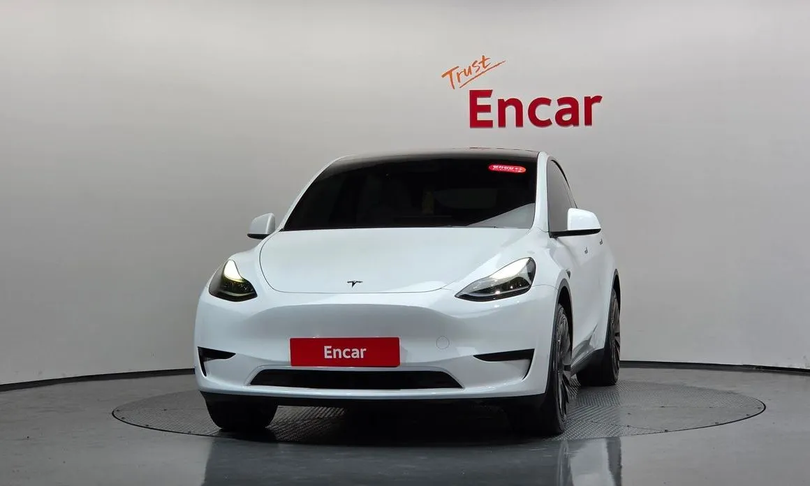 Tesla Model Y — фото 7