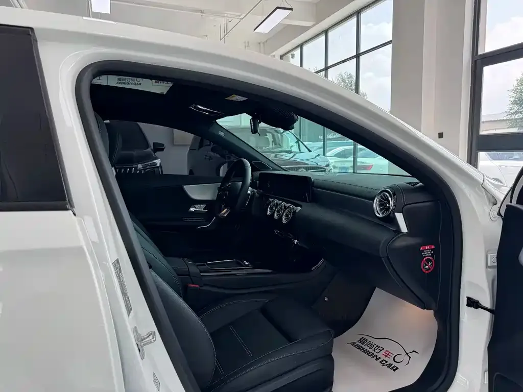 Mercedes-Benz A-Class AMG — фото 6