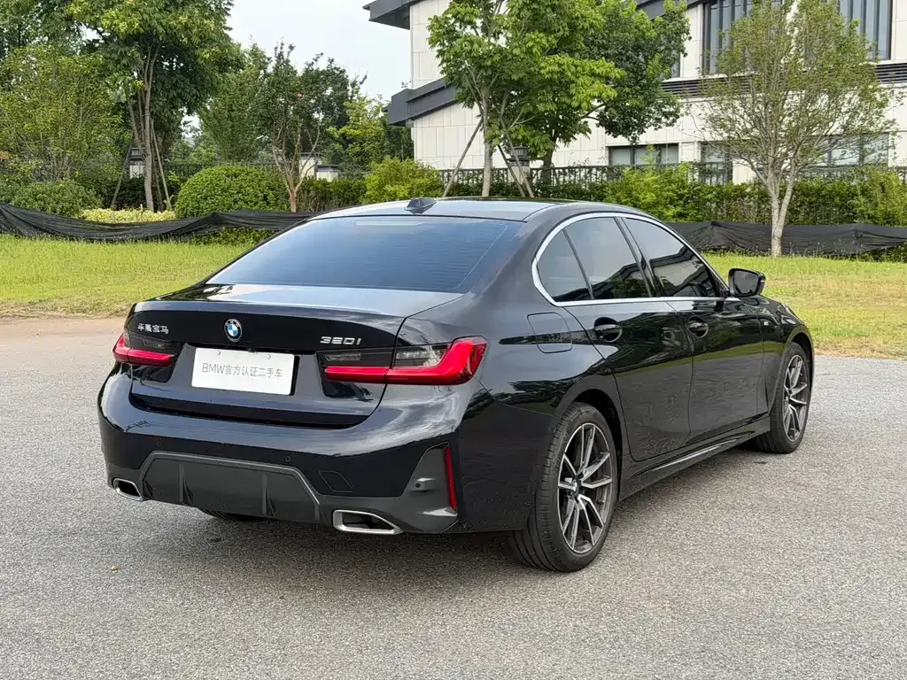 BMW 3 Series — фото 10