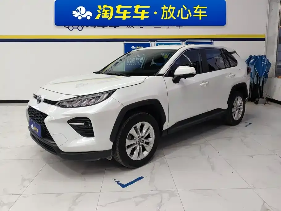 Toyota Wildlander — фото 1
