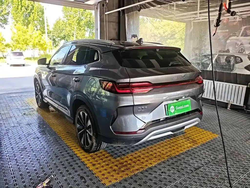 BYD PLUS New Energy — фото 7