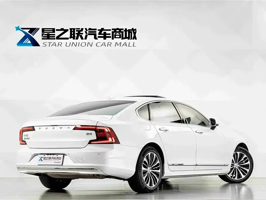 Volvo S90 — фото 6