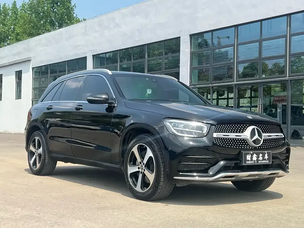 Mercedes-Benz GLC — фото 6