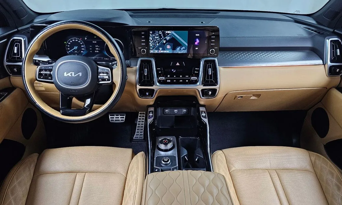 Kia Sorento — фото 10