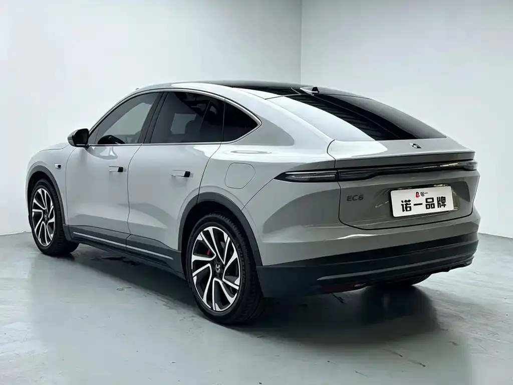 NIO EC6 — фото 10