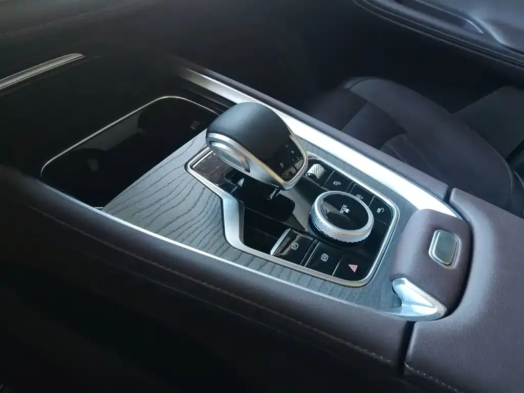 Chery Tiggo 8 PRO — фото 10