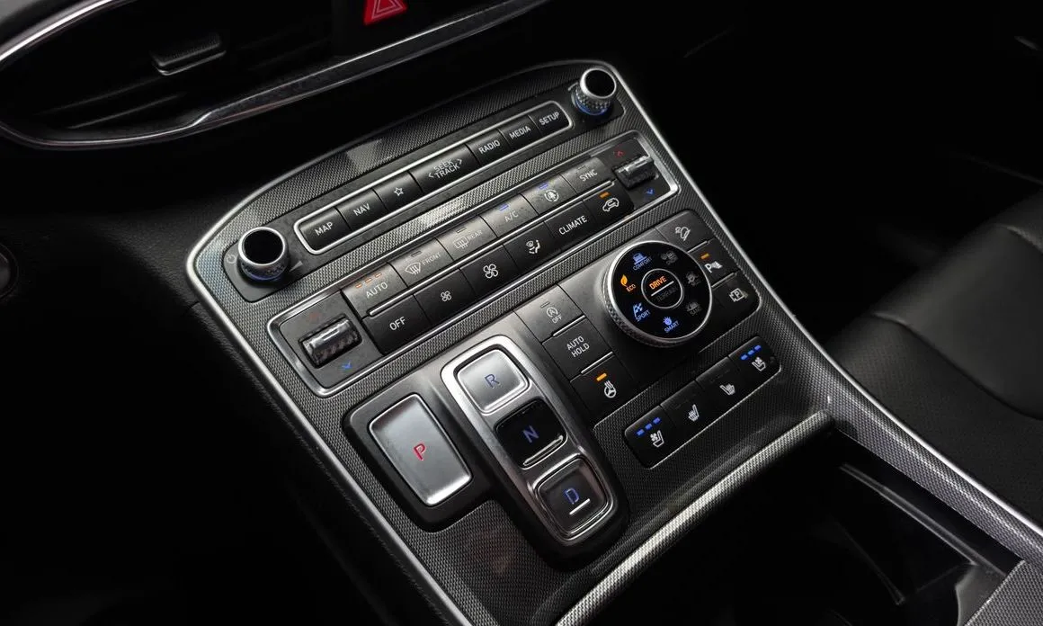 Hyundai Santafe — фото 7