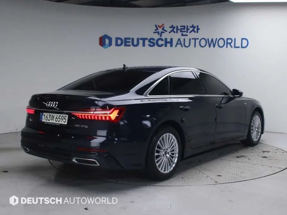 Audi A6 — фото 2