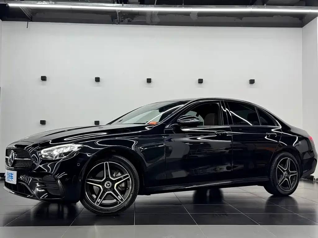 Mercedes-Benz E-Class (Import) — фото 1