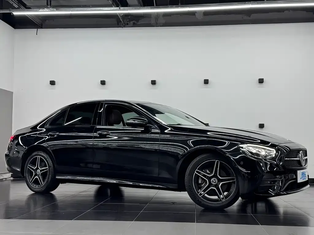 Mercedes-Benz E-Class (Import) — фото 8