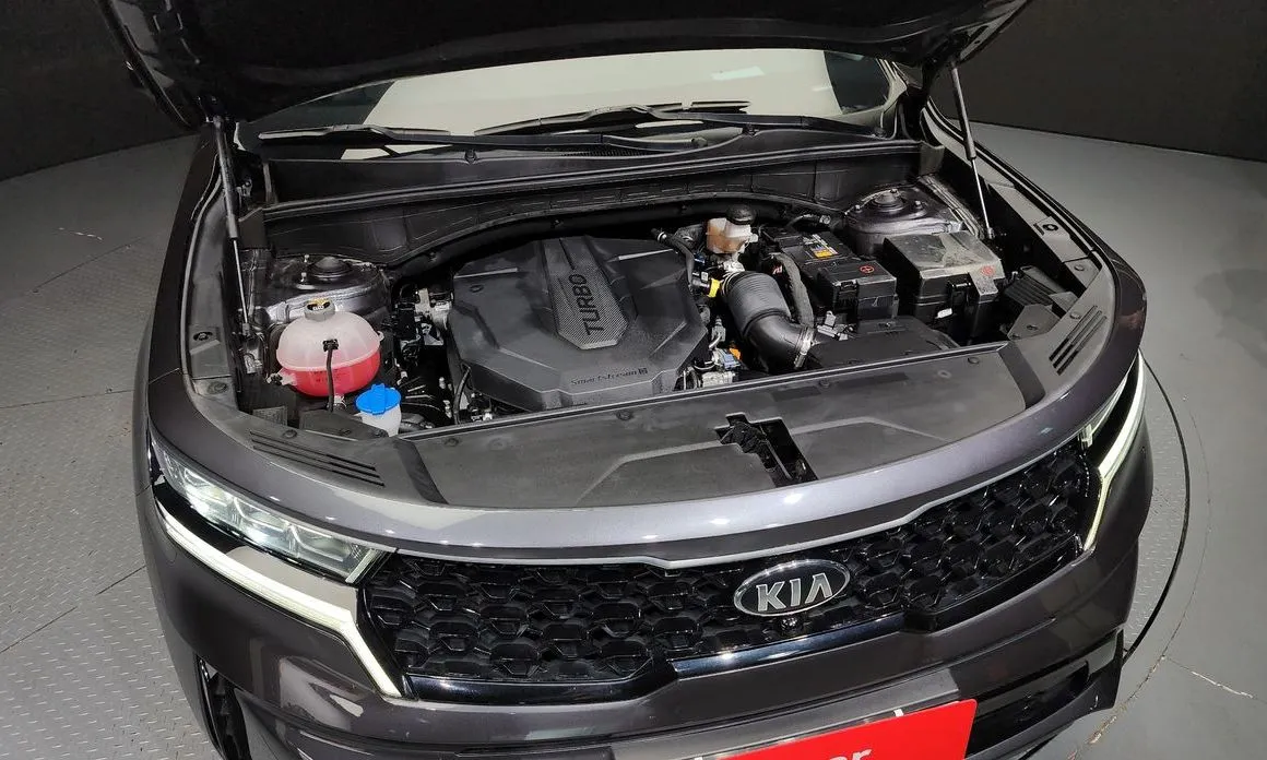 Kia Sorento — фото 5