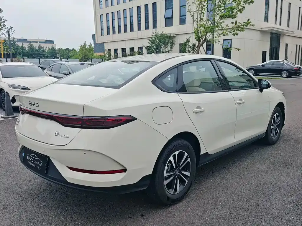 BYD Qin PLUS — фото 6