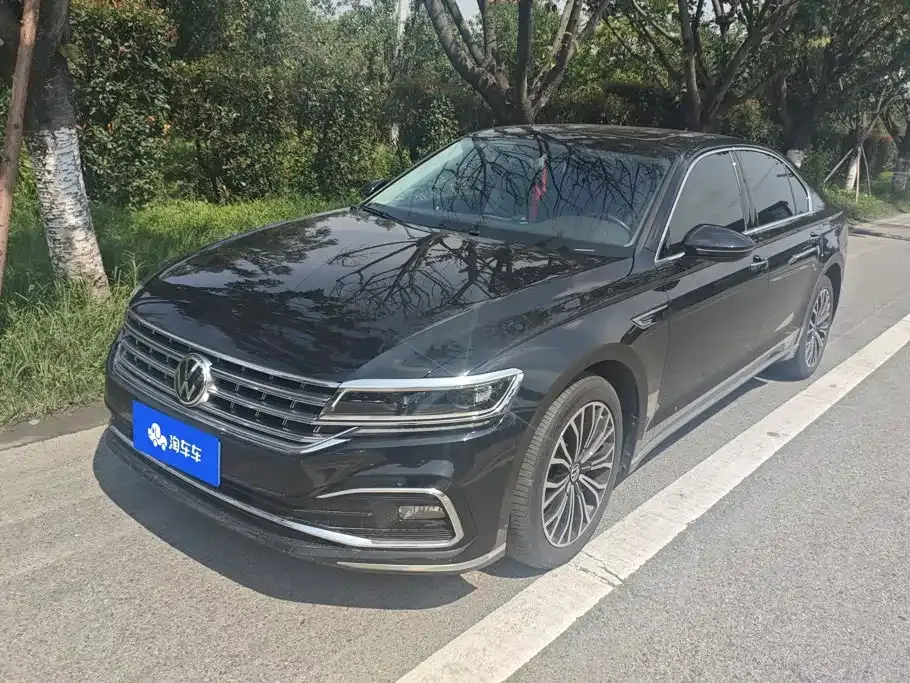 Volkswagen Phideon — фото 1