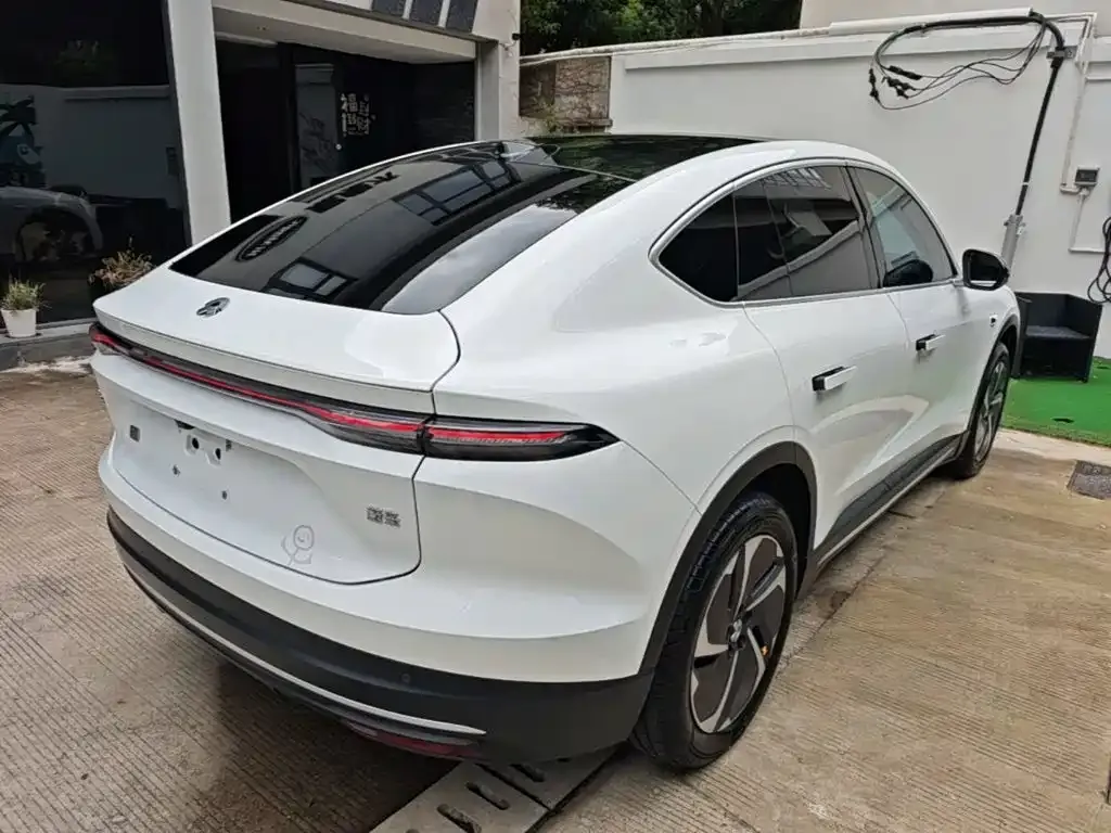 NIO EC6 — фото 4