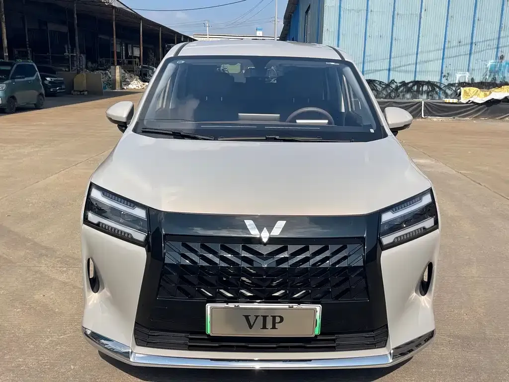 Wuling Starlight 730 New Energy — фото 8