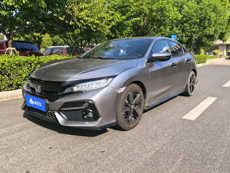 Honda Civic — фото 1