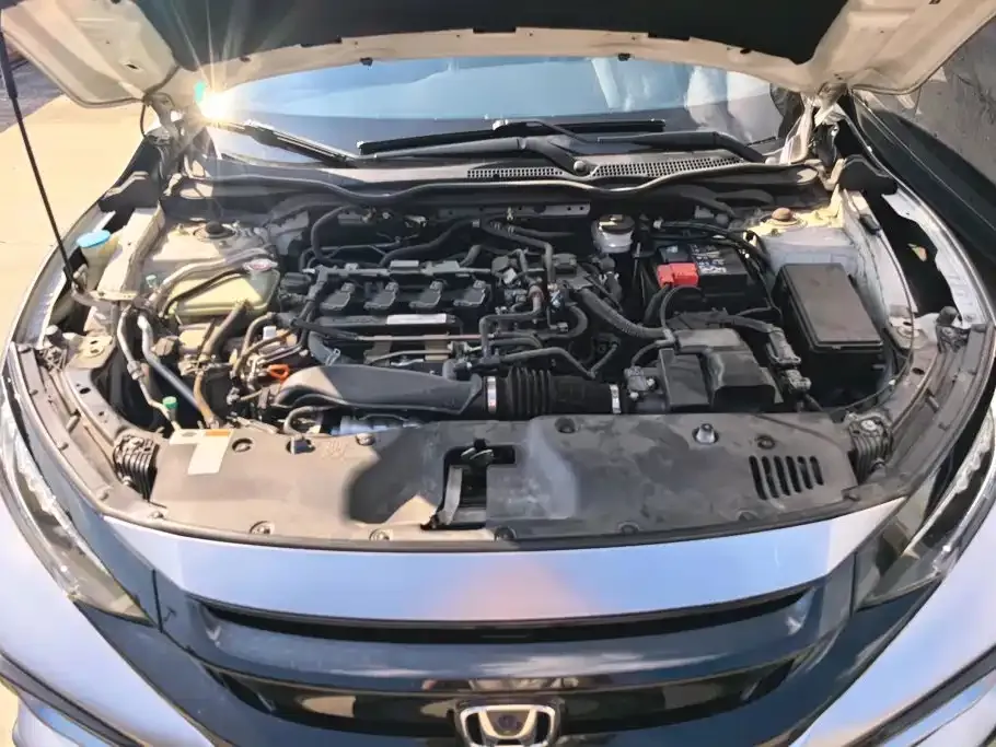 Honda Civic — фото 6