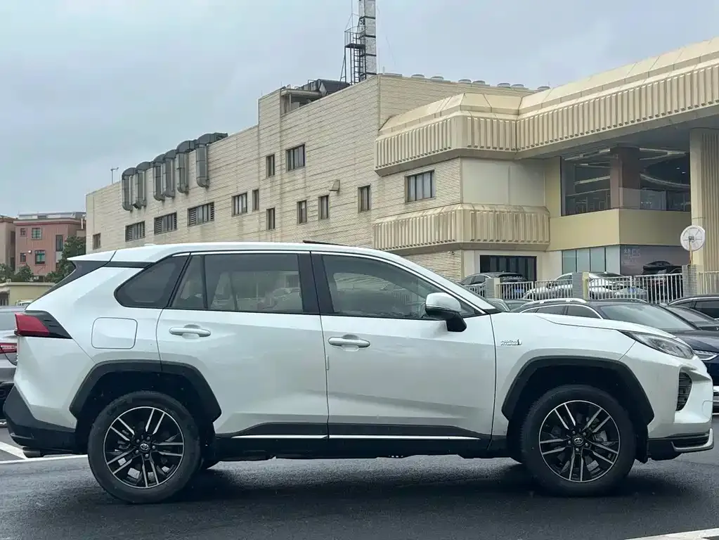 Toyota Wildlander New Energy — фото 6