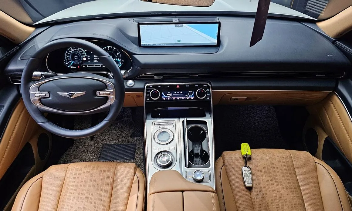 Genesis GV80 — фото 10
