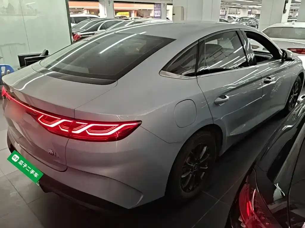 BYD Qin L — фото 4