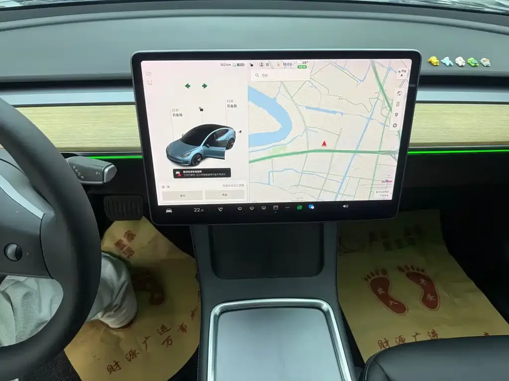 Tesla Model 3 — фото 2