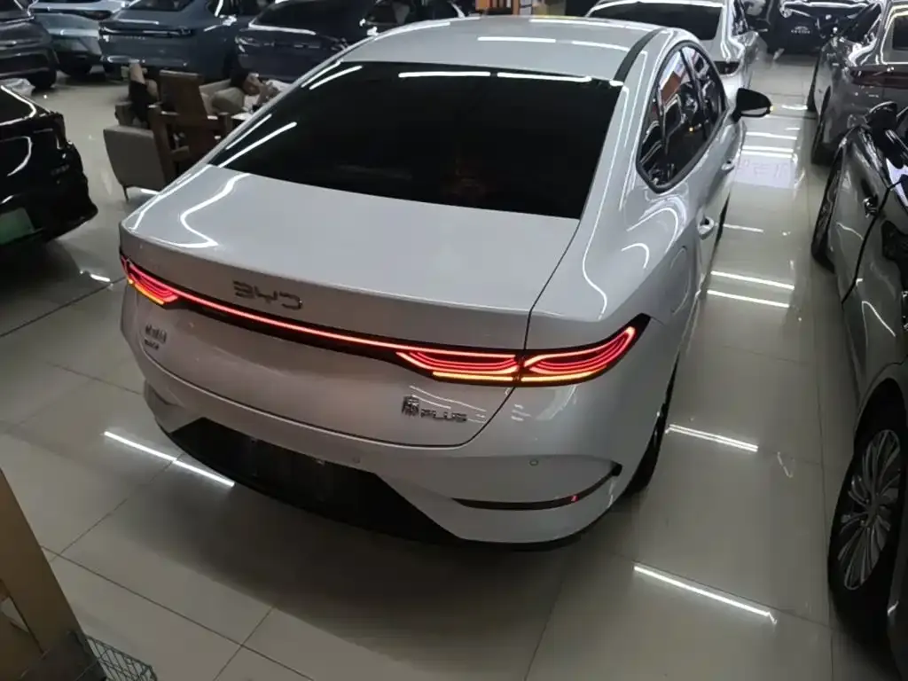 BYD Qin PLUS — фото 7