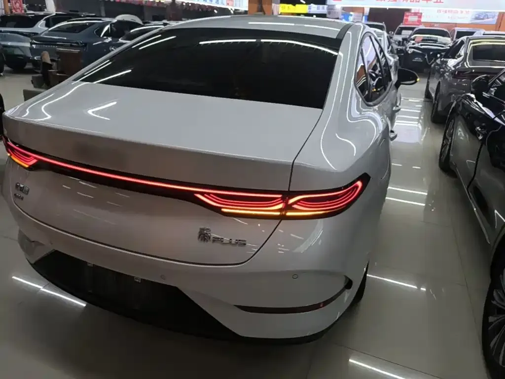 BYD Qin PLUS — фото 8