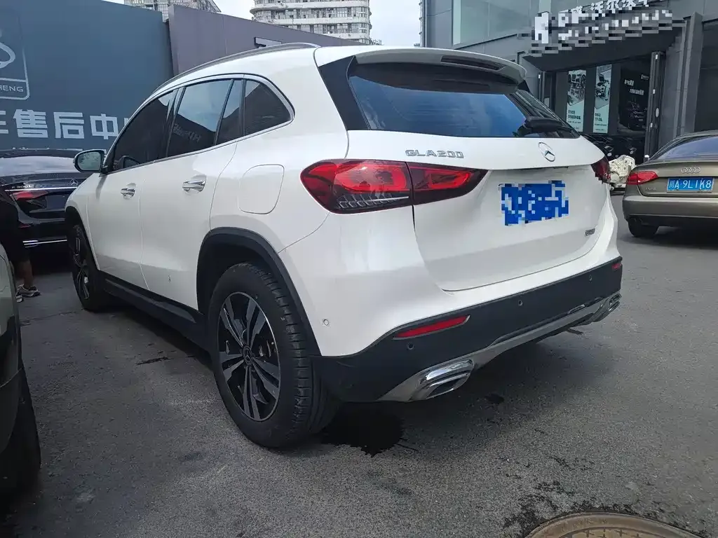 Mercedes-Benz GLA — фото 3