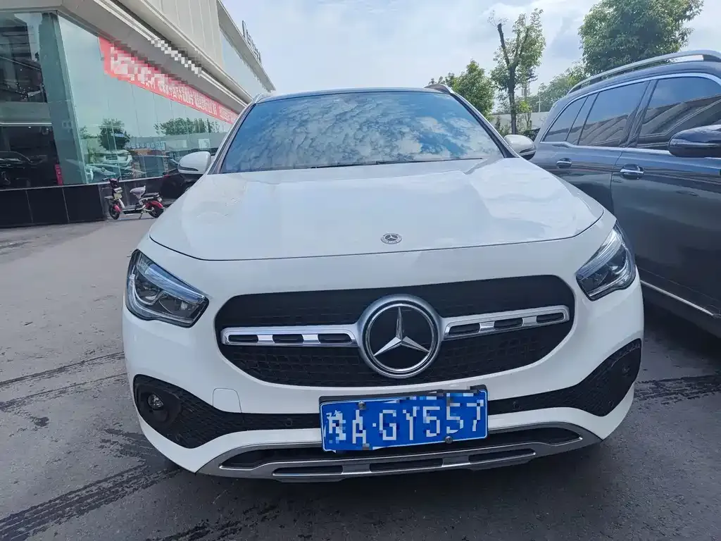 Mercedes-Benz GLA — фото 6