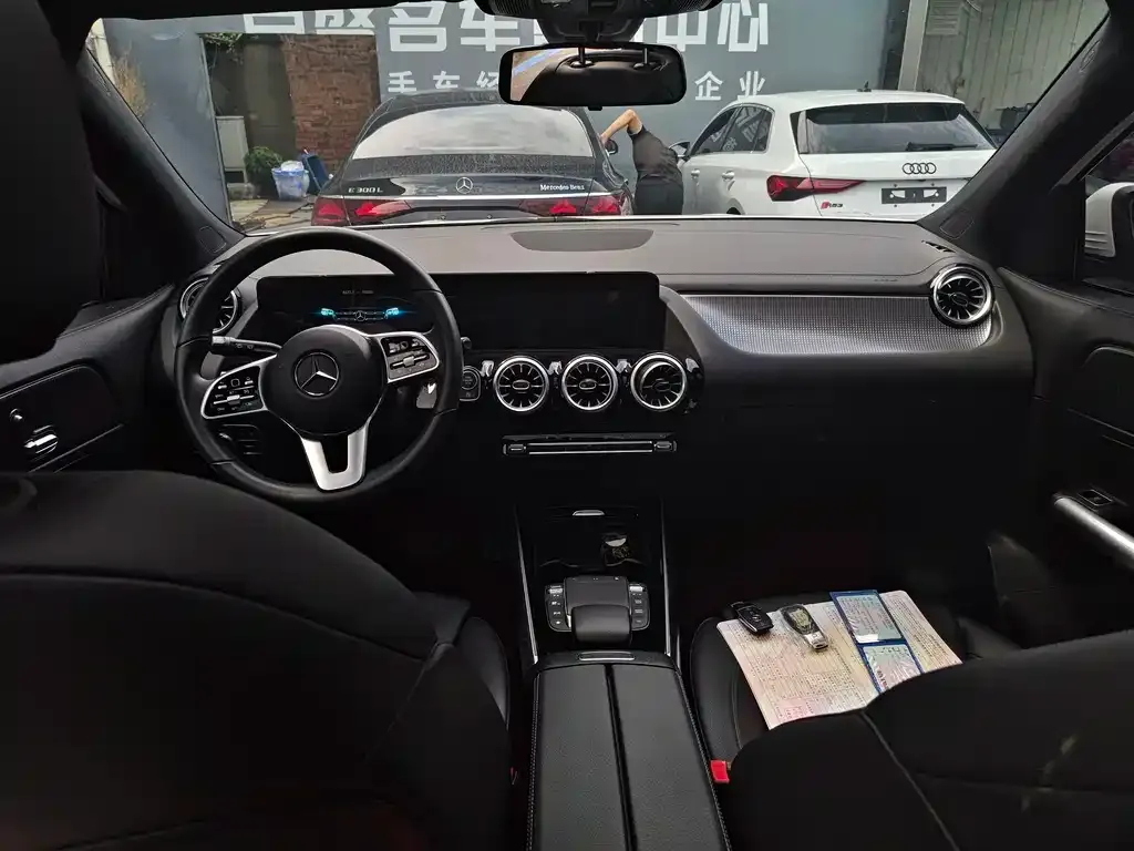 Mercedes-Benz GLA — фото 5