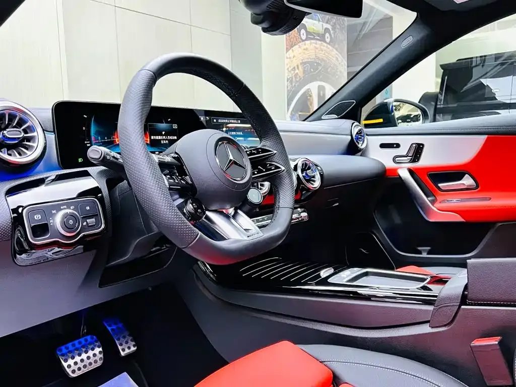 Mercedes-Benz A-Class AMG (Import) — фото 9