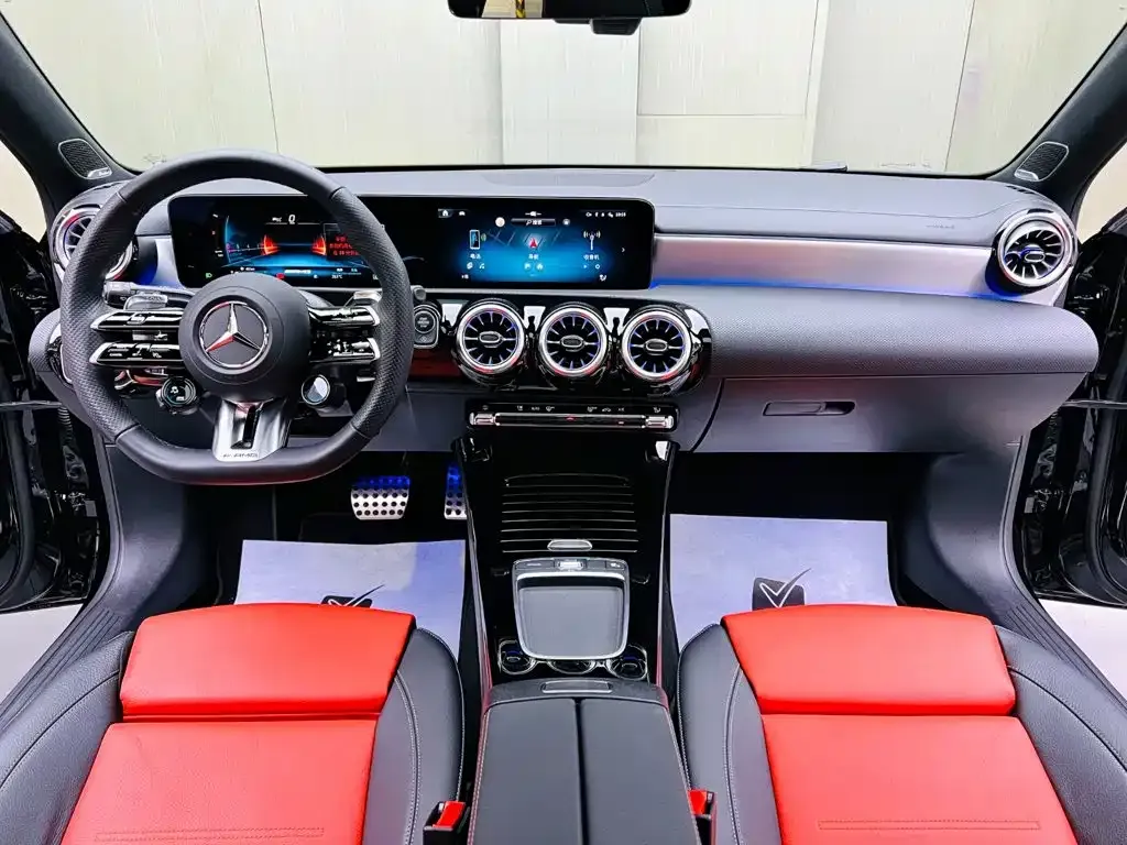 Mercedes-Benz A-Class AMG (Import) — фото 5