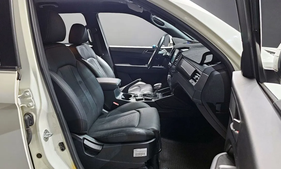 KG Mobility (Ssangyong) Rexton — фото 10
