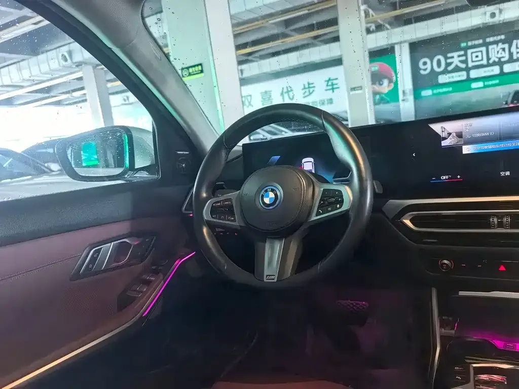 BMW i3 — фото 8