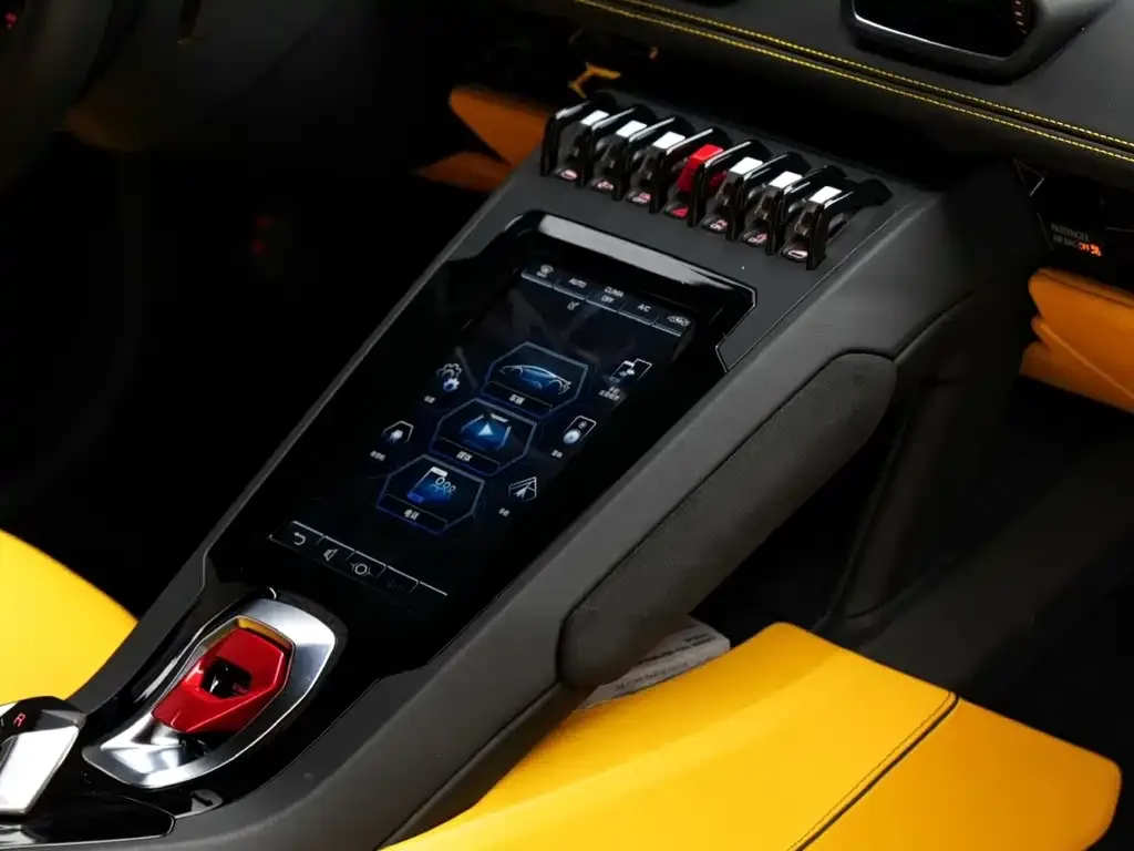 Lamborghini Huracan — фото 5