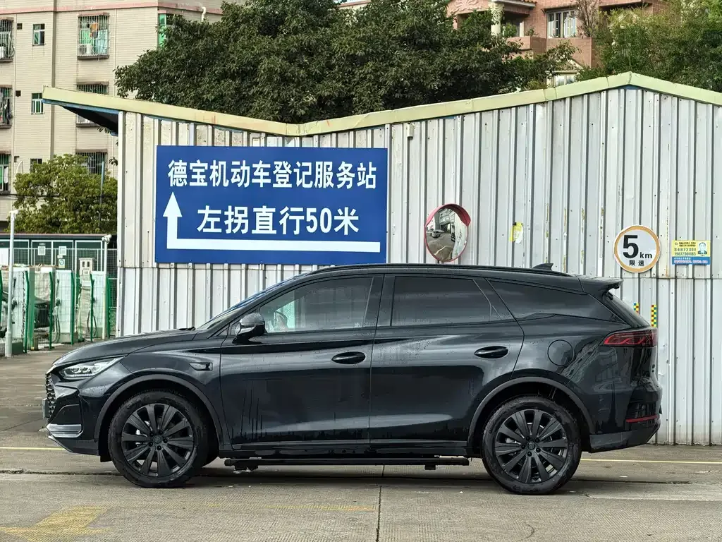 BYD Tang New Energy — фото 2