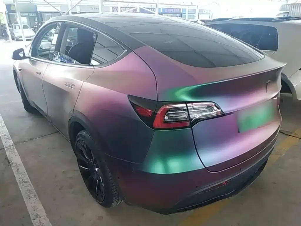 Tesla Model Y — фото 3